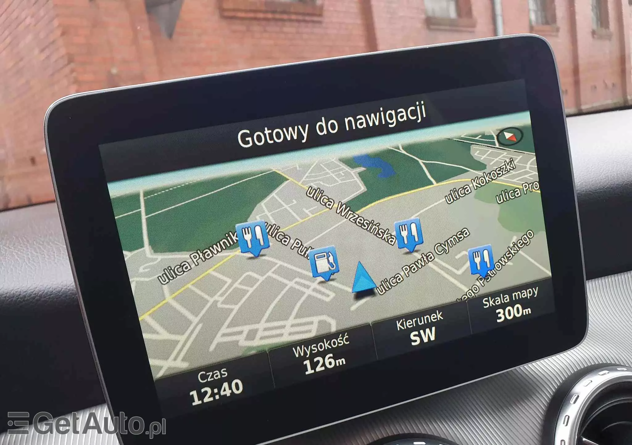 MERCEDES-BENZ GLA 220 d