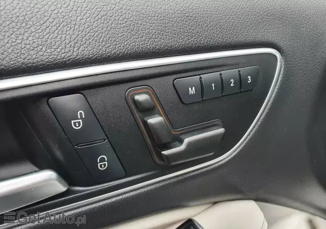 MERCEDES-BENZ GLA 220 d