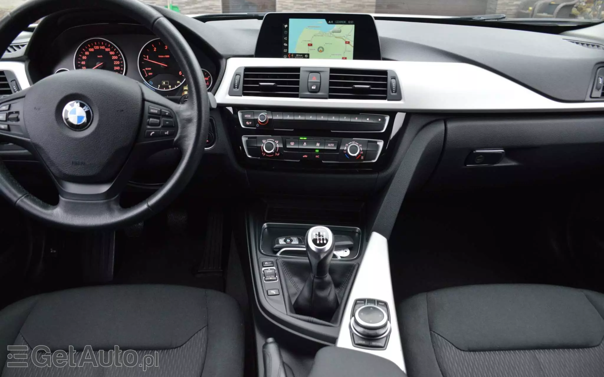 BMW Seria 3 316d Sport Line