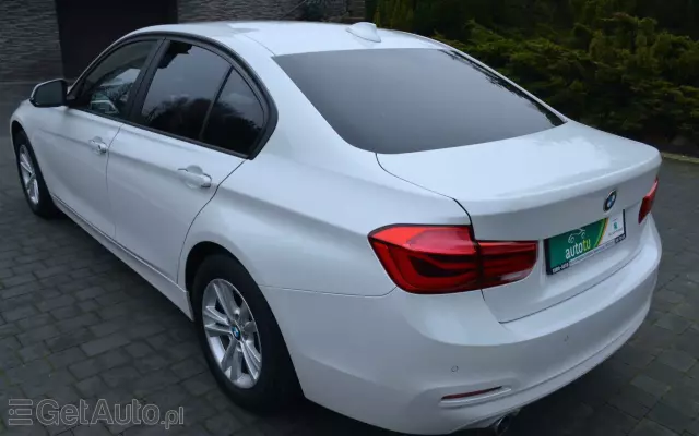 BMW Seria 3 316d Sport Line