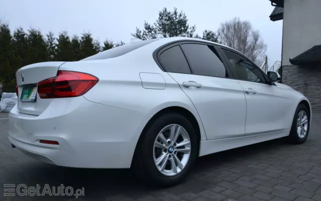 BMW Seria 3 316d Sport Line