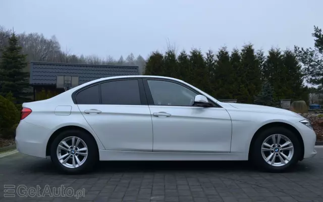 BMW Seria 3 316d Sport Line