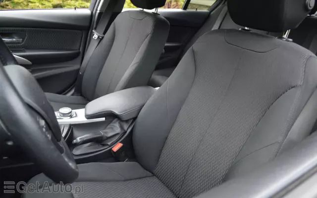 BMW Seria 3 316d Sport Line