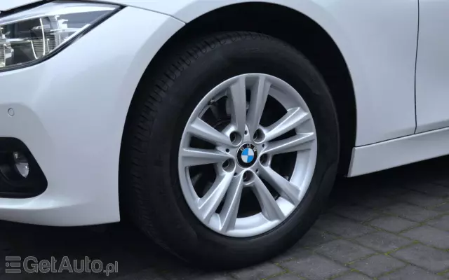 BMW Seria 3 316d Sport Line
