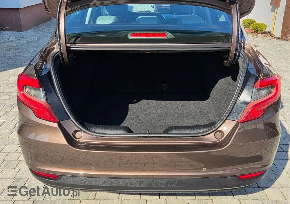 FIAT Tipo 1.4 16V Lounge