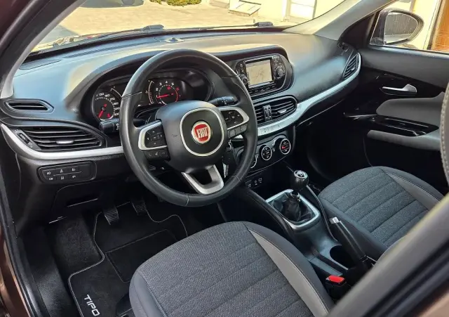 FIAT Tipo 1.4 16V Lounge