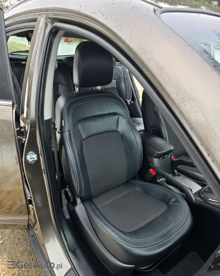 KIA Sportage 2.0 CVVT 2WD Automatik Spirit