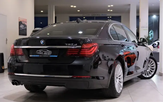 BMW Seria 7 730d