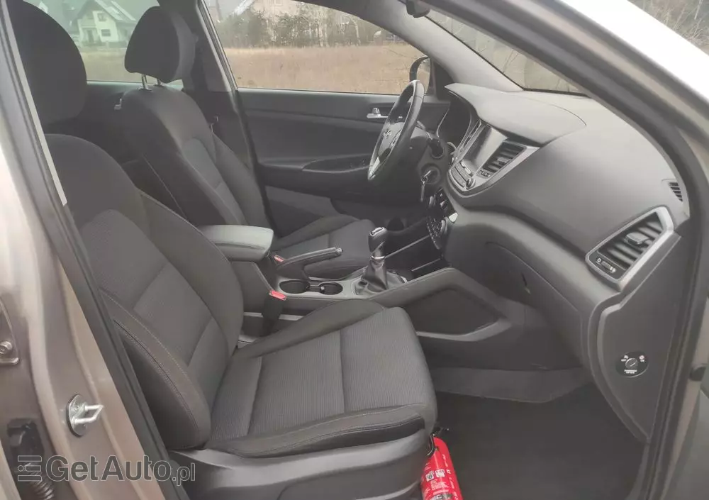 HYUNDAI Tucson Blue 1.7 CRDi 2WD Style