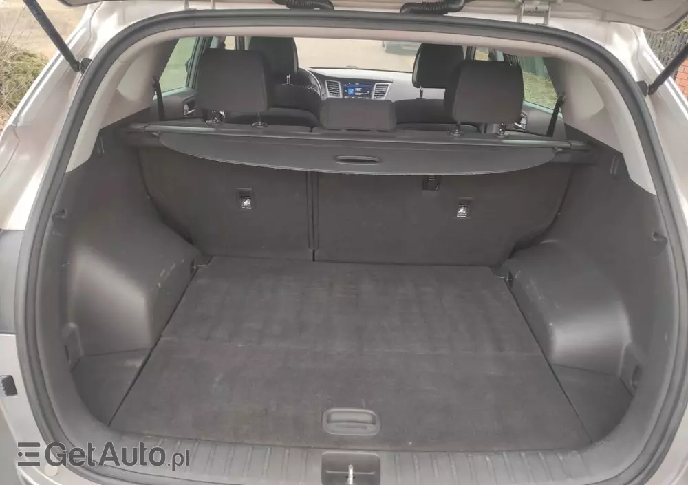 HYUNDAI Tucson Blue 1.7 CRDi 2WD Style