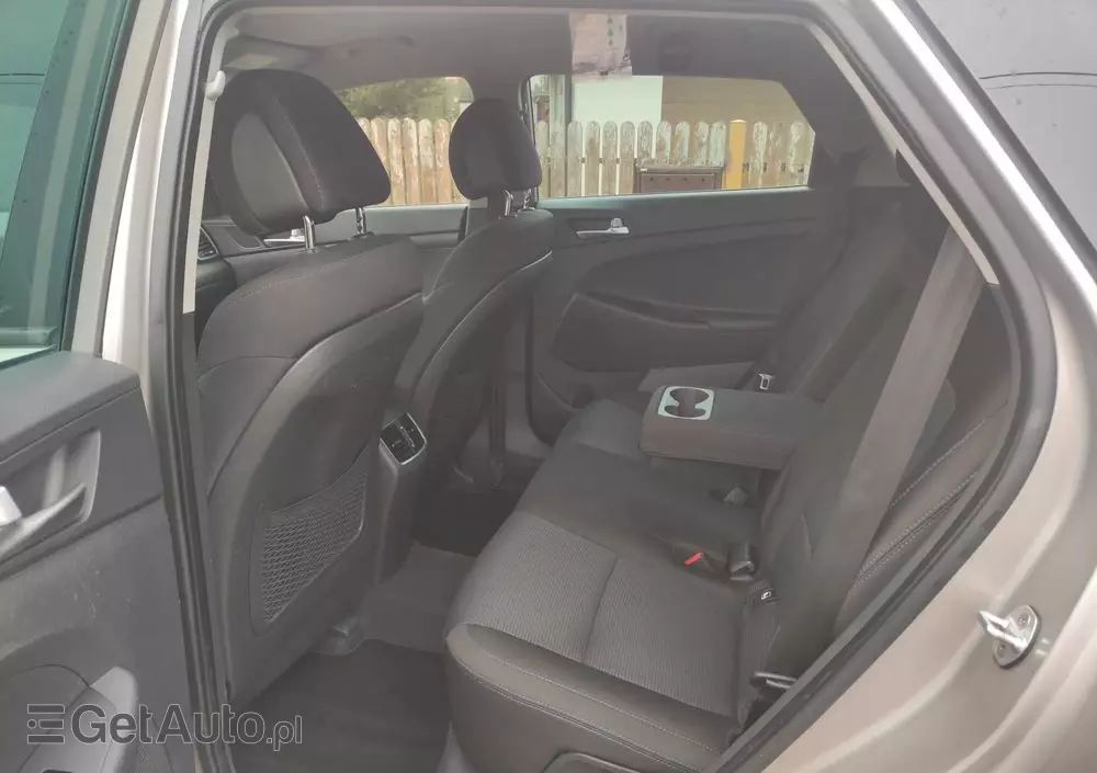 HYUNDAI Tucson Blue 1.7 CRDi 2WD Style