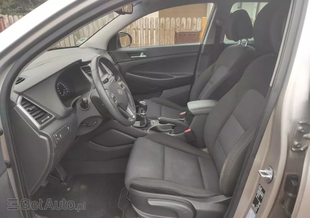 HYUNDAI Tucson Blue 1.7 CRDi 2WD Style