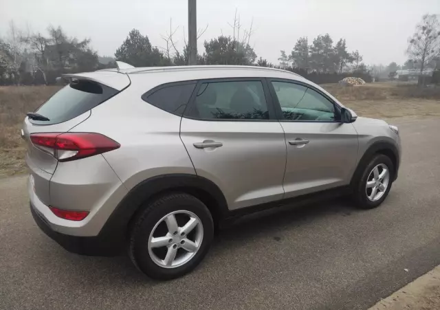 HYUNDAI Tucson Blue 1.7 CRDi 2WD Style