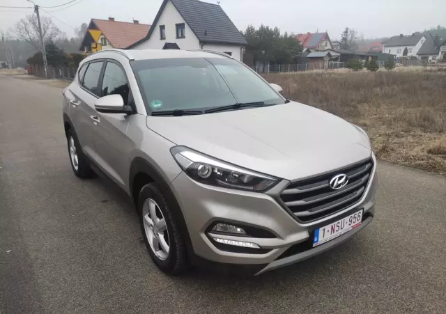 HYUNDAI Tucson Blue 1.7 CRDi 2WD Style