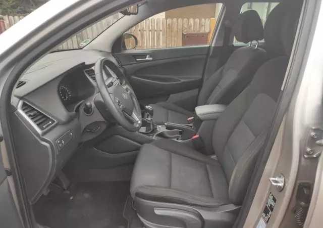 HYUNDAI Tucson Blue 1.7 CRDi 2WD Style