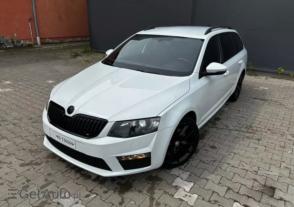 SKODA Octavia 2.0 TDI DSG RS
