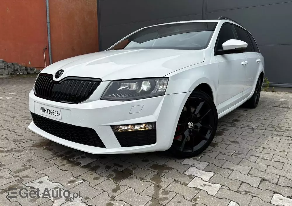 SKODA Octavia 2.0 TDI DSG RS