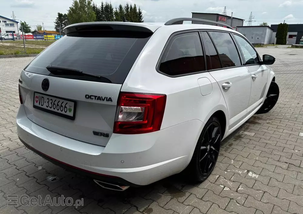 SKODA Octavia 2.0 TDI DSG RS