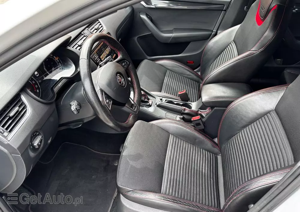 SKODA Octavia 2.0 TDI DSG RS