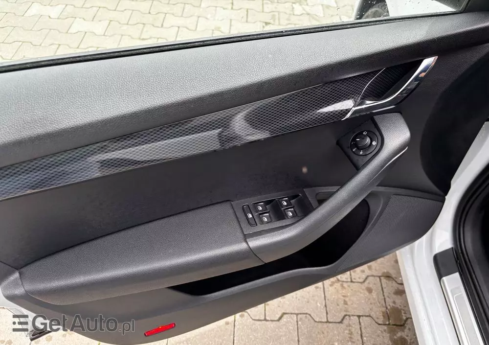 SKODA Octavia 2.0 TDI DSG RS