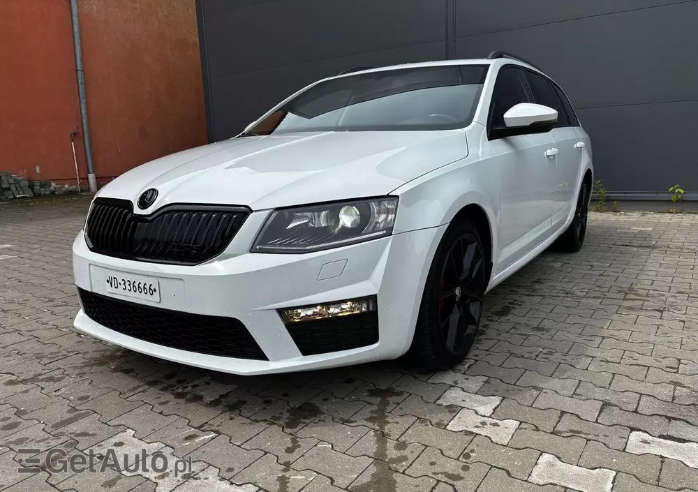 SKODA Octavia 2.0 TDI DSG RS