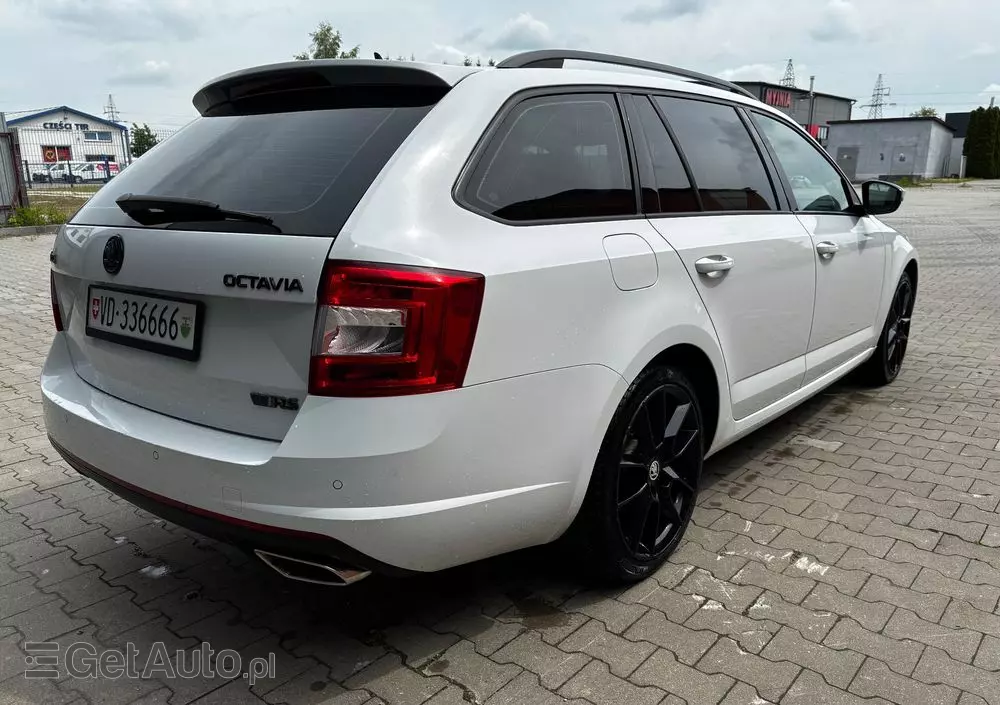 SKODA Octavia 2.0 TDI DSG RS