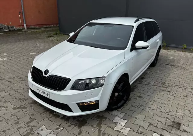 SKODA Octavia 2.0 TDI DSG RS
