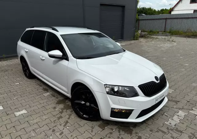 SKODA Octavia 2.0 TDI DSG RS