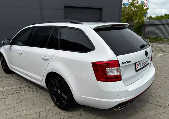 SKODA Octavia 2.0 TDI DSG RS