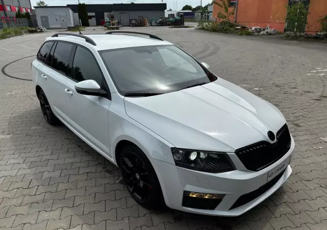 SKODA Octavia 2.0 TDI DSG RS