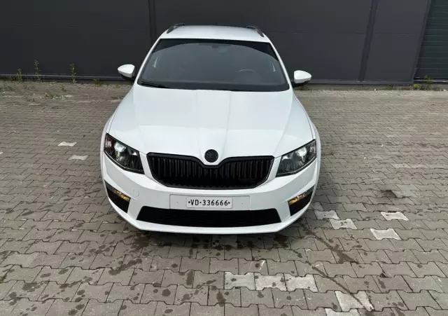 SKODA Octavia 2.0 TDI DSG RS