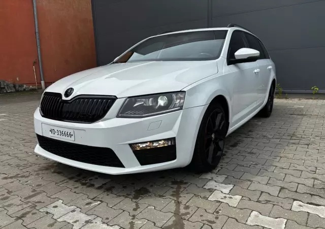 SKODA Octavia 2.0 TDI DSG RS
