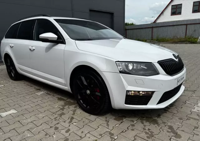 SKODA Octavia 2.0 TDI DSG RS