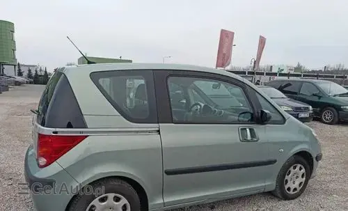 PEUGEOT 1007 