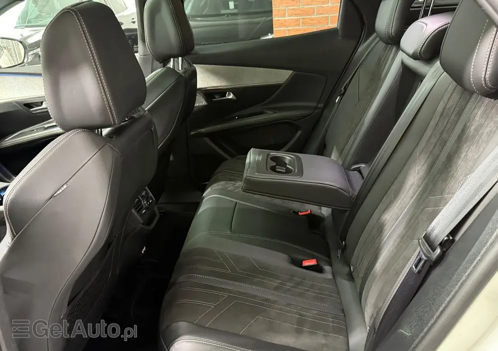 PEUGEOT 3008 1.6 PureTech HYbrid4 GT Line S&S EAT8