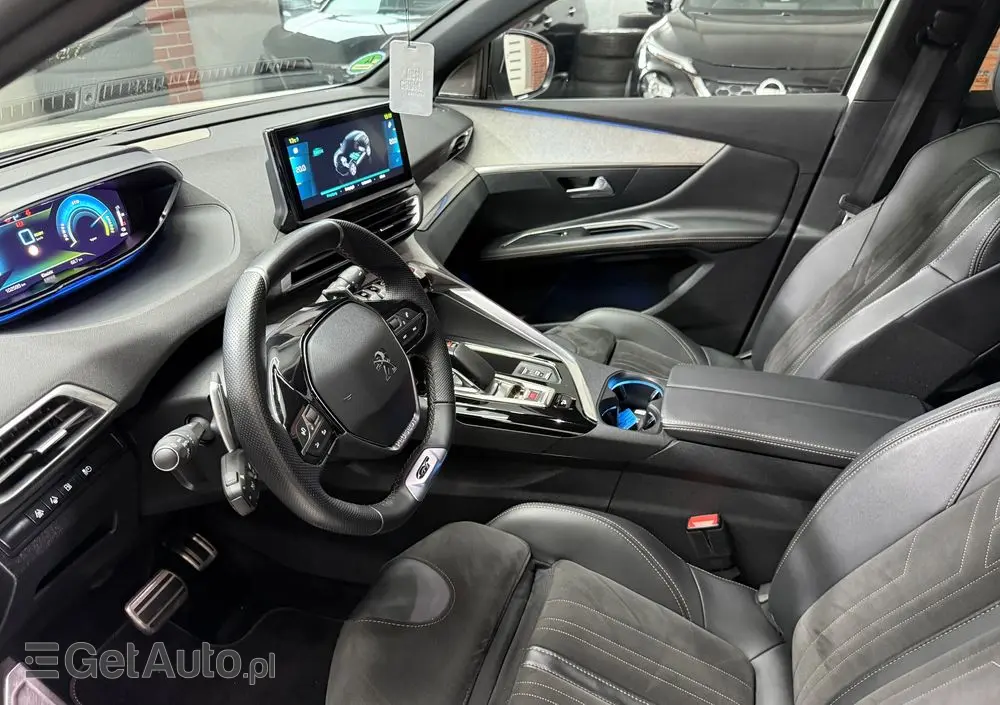 PEUGEOT 3008 1.6 PureTech HYbrid4 GT Line S&S EAT8