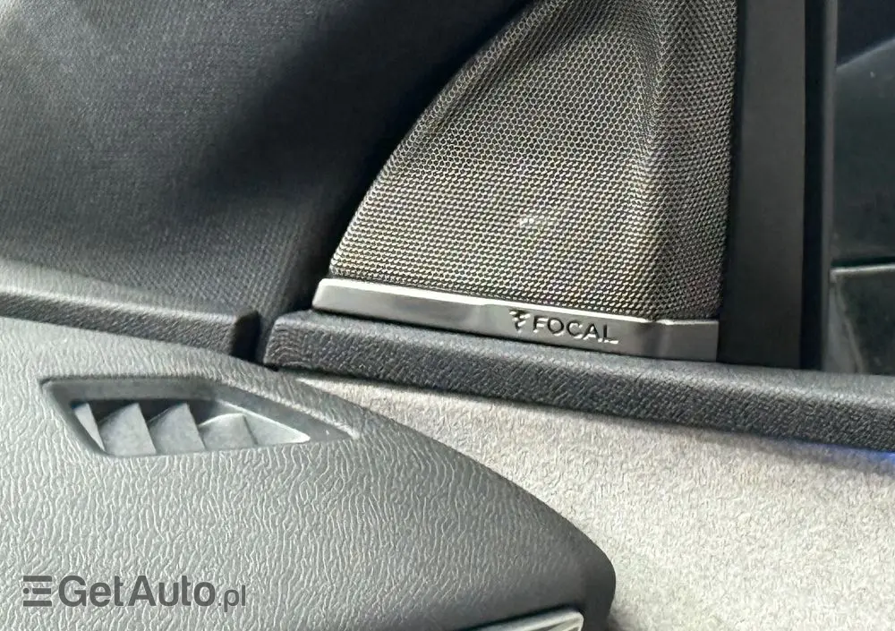 PEUGEOT 3008 1.6 PureTech HYbrid4 GT Line S&S EAT8