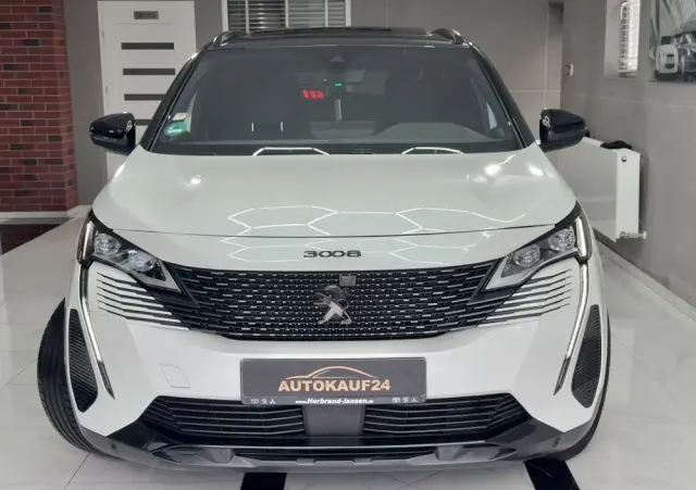 PEUGEOT 3008 1.6 PureTech HYbrid4 GT Line S&S EAT8