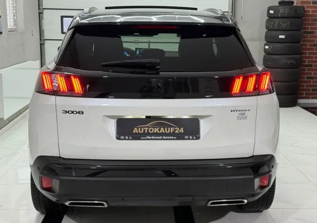 PEUGEOT 3008 1.6 PureTech HYbrid4 GT Line S&S EAT8