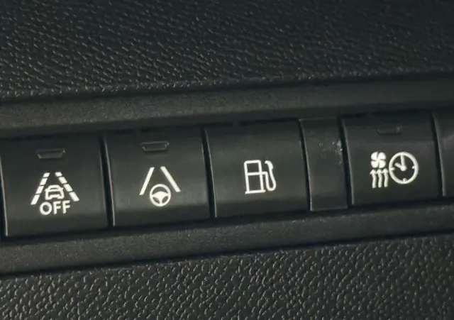 PEUGEOT 3008 1.6 PureTech HYbrid4 GT Line S&S EAT8