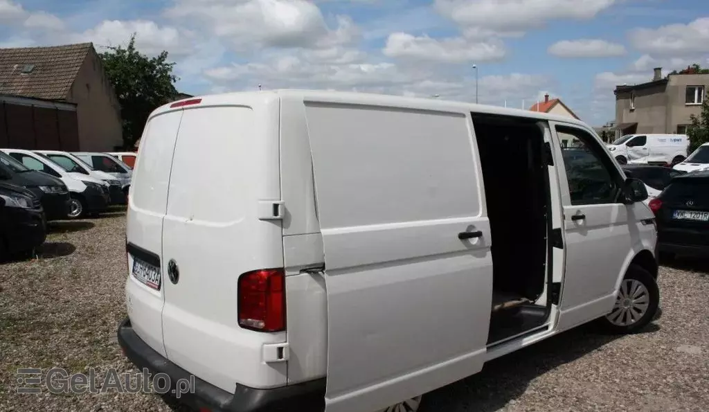 VOLKSWAGEN TRANSPORTER 