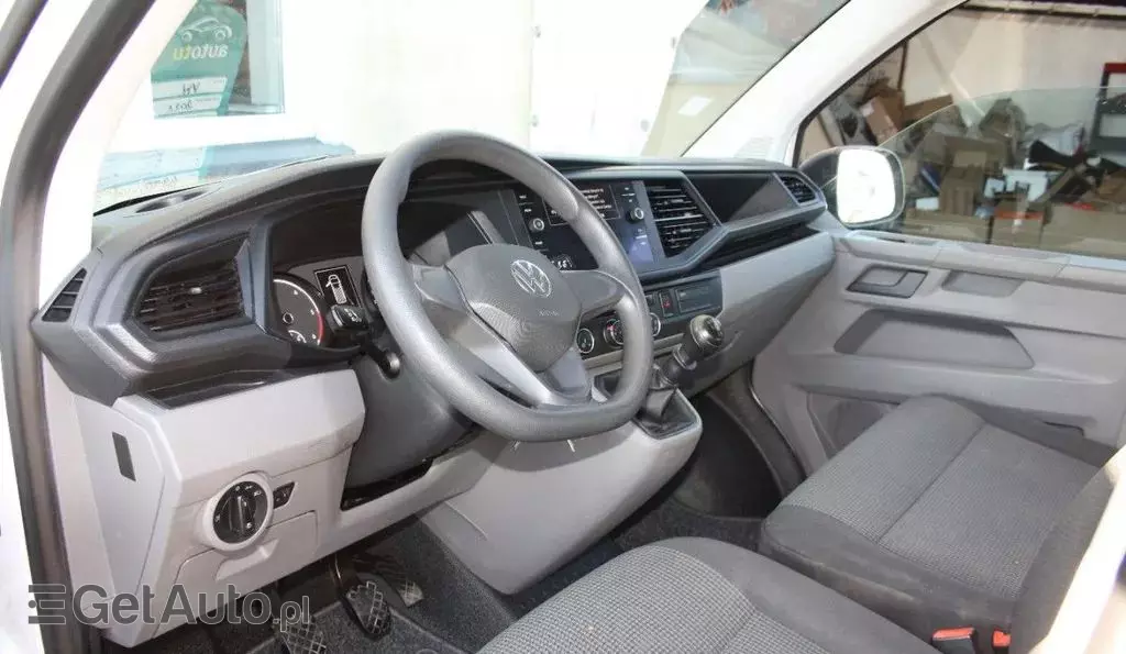 VOLKSWAGEN TRANSPORTER 