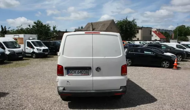 VOLKSWAGEN TRANSPORTER 
