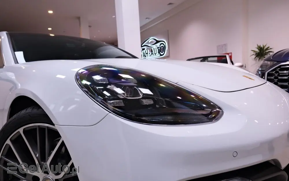 PORSCHE Panamera 4 Executive