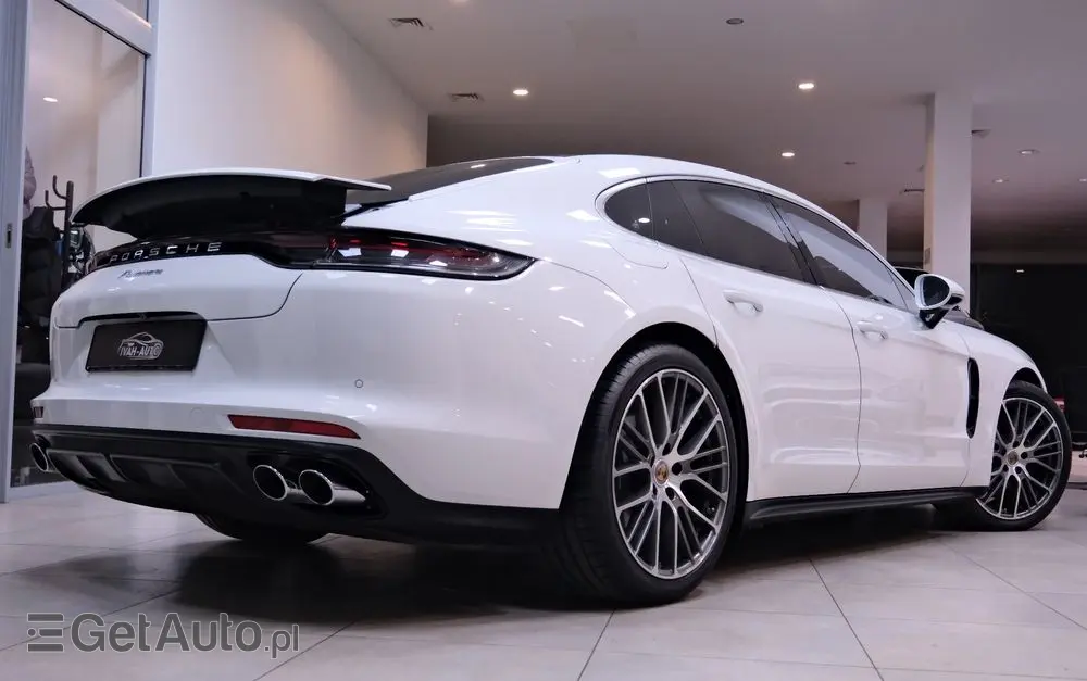 PORSCHE Panamera 4 Executive