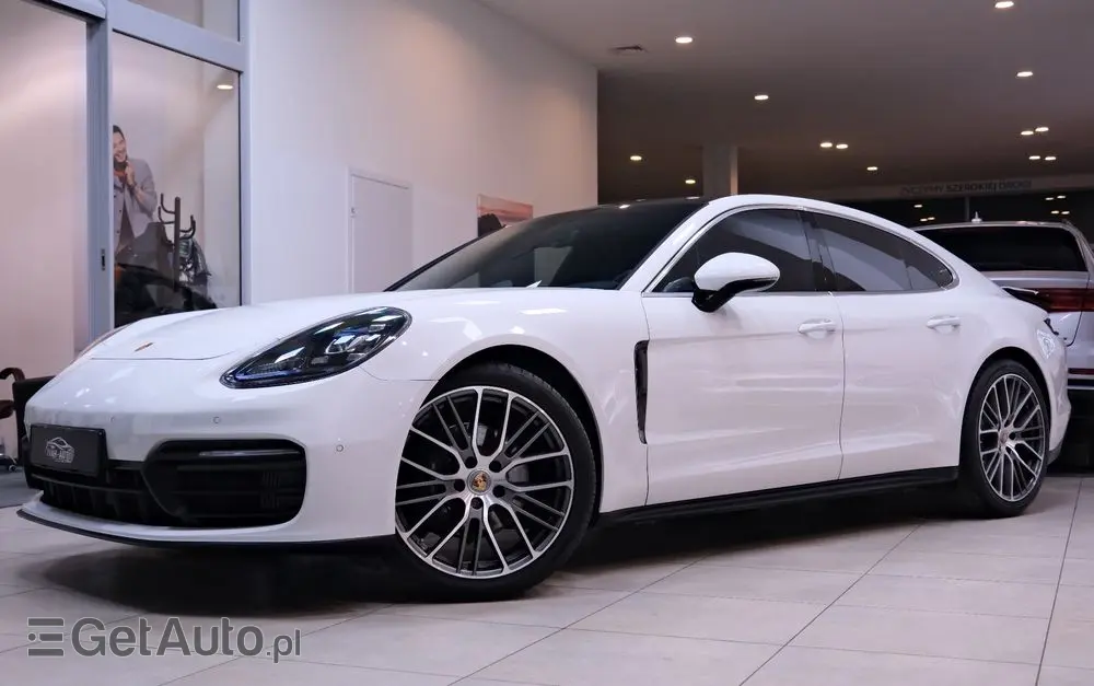 PORSCHE Panamera 4 Executive