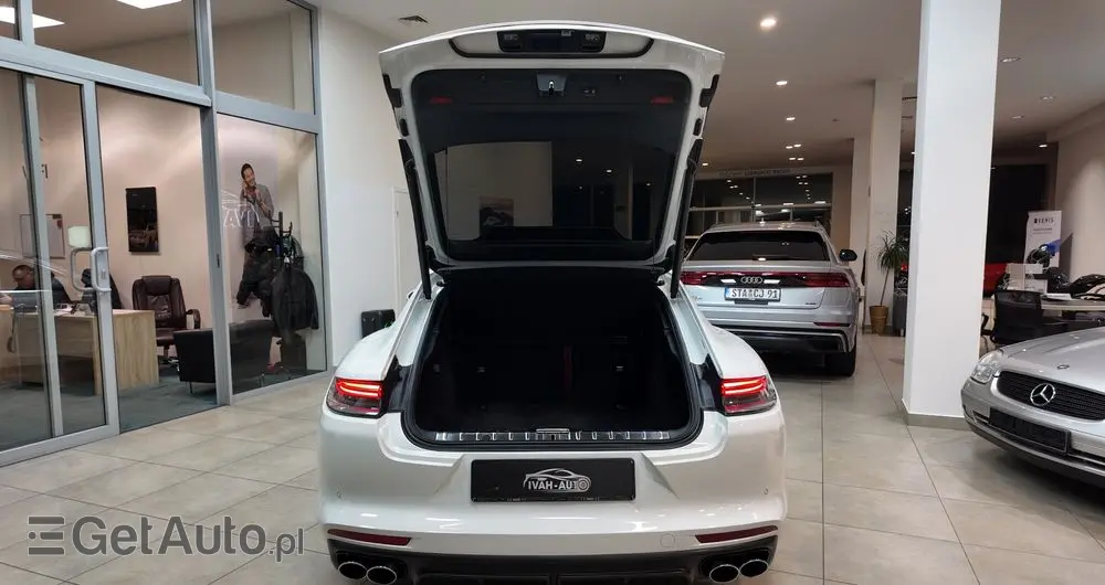 PORSCHE Panamera 4 Executive