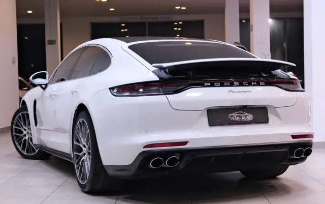 PORSCHE Panamera 4 Executive