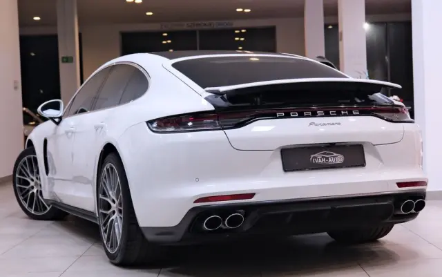 PORSCHE Panamera 4 Executive