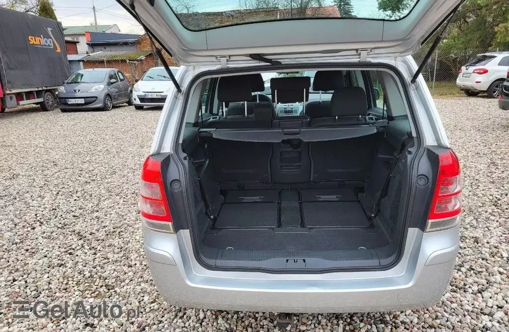 OPEL Zafira 